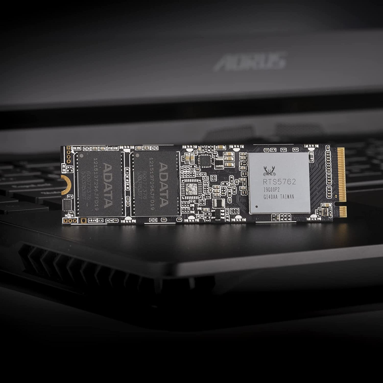 Adata XPG SX6000 Pro Series 2TB PCIe 3D NAND PCIe Internal Solid State Drive, Gen3x4, M.2 NGFF (2280) : ASX6000PNP-2TT-C Hard Drives JS Bazar